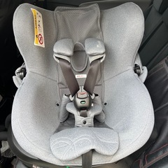 エールベベ　クルット5oui グレー　ISOFIX