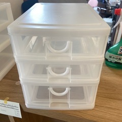 K2505-573 小物入れ プラスチック クリア ① キズ汚れあり