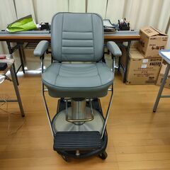 理容椅子をお譲りします