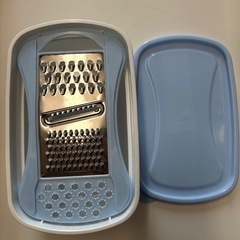 保存容器になるマルチおろし器の画像