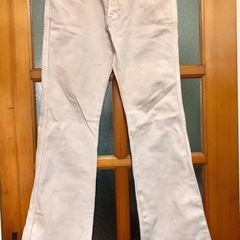 ★ モルガン MORGAN 薄ピンクのデニムパンツ ★