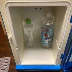 温冷蔵庫 12V 100V　の画像
