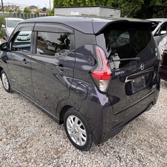 日産　デイズ　令和2年車　　走行。　15,927 Kmの画像