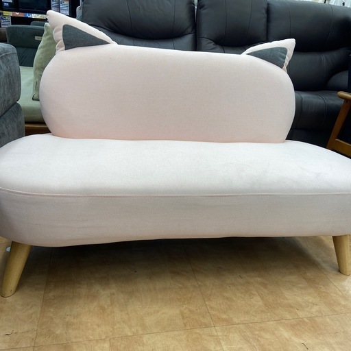 ソファー　ピンク　税込8800円入荷致しました！