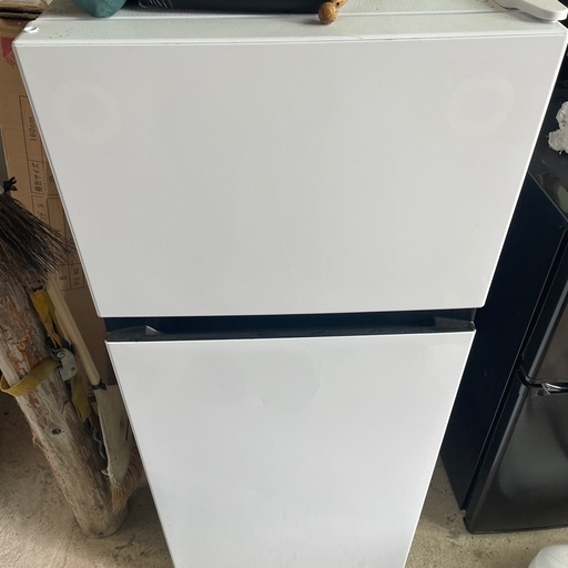 Hisense ノンフロン冷凍冷蔵庫 HR-B12E3W 2024年製　2-1398