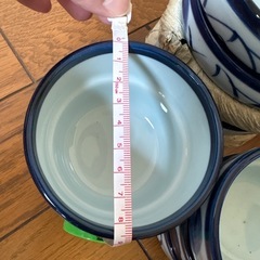 陶器食器24点セットの画像