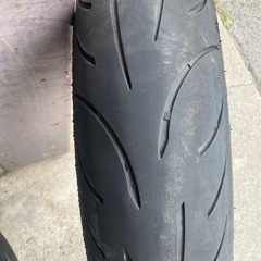 バイク タイヤ 120/70ZR17 中古の画像