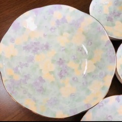 食器セットの画像