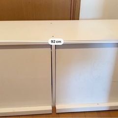 飾れる本棚　キャビネット