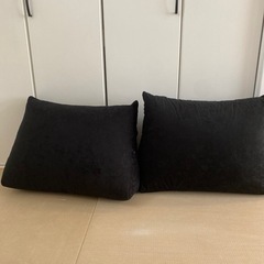 【新品】背もたれクッション 枕　三角クッション 日本製 の画像