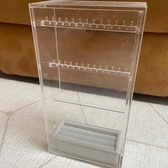 無印　アクリルケース　アクセサリー入れの画像