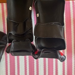 ボクシンググローブ&レガースの画像