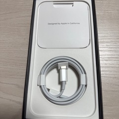 【7月末まで】iPhone13ProMax 256GB 本体 シエラブルー／バッテリー83%／箱&未使用ケーブル付き！おまけあり♪ の画像