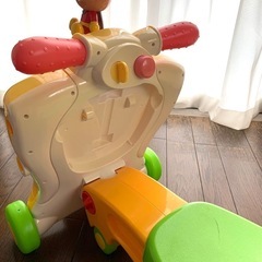 《お譲り先決定》アンパンマンへんしんウォーカー　の画像