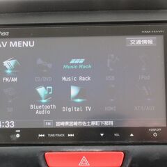 ホンダ　Ｎ－ＢＯＸ＋カスタム　Ｇ・Ａパッケージ シティブレーキアクティブ　インターナビ　地デジ　Ｂカメラ　Ｂｌｕｅｔｏｏｔｈ　ＨＤＭＩ接続可　左側パワースライドドア　ＥＴＣ　スマートキー　デカールチェック　オートライト　ＨＩＤ　純１４ＡＷの画像