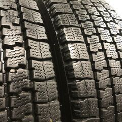 TOYO DELVEX M935 215/70R17.5 118/116N 17.5インチ ライトトラック用 スタッドレス 6本 23年製 ダイナ キャンター等　(KTT508)クレジットカード QRコード決済可能の画像