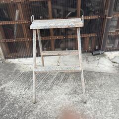 鉄製脚立