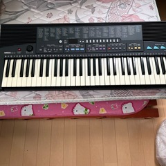 ヤマハ　キーボード61鍵
