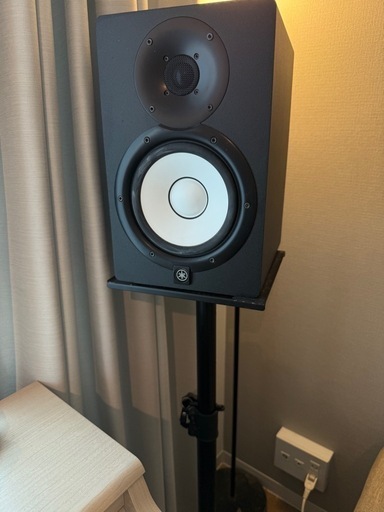 YAMAHA HS7 モニタースピーカー2個　スタンド付き