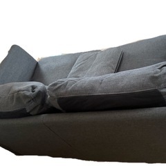 値下げ中【ニトリ】グレー 2人掛けソファ クッション付きの画像