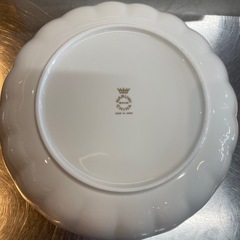 【引き取り限定】中古品　NARUMI 25㎝　サービスボールの画像