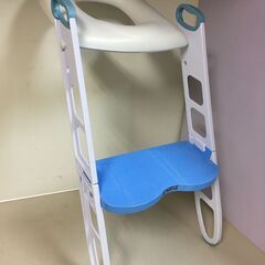 A3982　MOMMY'S HELPER　ふかふかトイレトレーナー トイレトレーニング 補助便座 ステップ付 折りたたみ式の画像