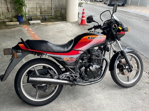 希少絶版車GPz305 (4×4) 県庁前のカワサキの中古あげます・譲り