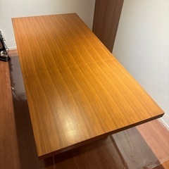 ダイニングテーブル
