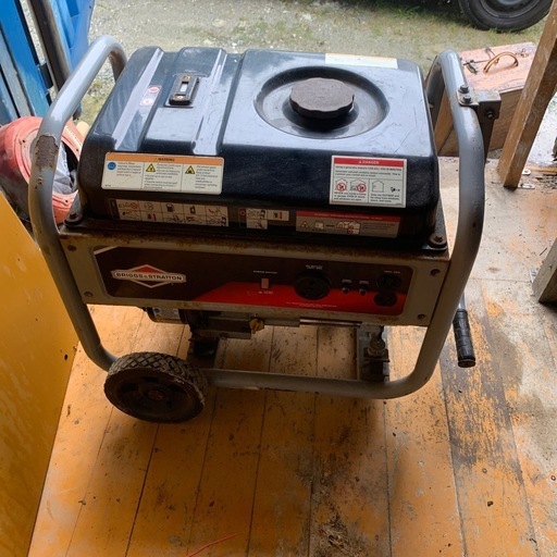 発電機