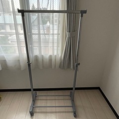 ハンガーラック