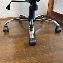 ニトリチェアメッシュオフィスチェア ブラックの画像