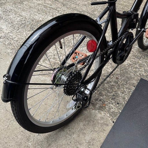 THREE STONE 自転車 ミニベロ 小径車 折りたたみ自転車 折り畳み自転車 20インチ シマノ 6段変速 カゴ ロック錠