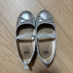 H&M、tete a tete16cm女の子シューズの画像