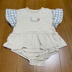 ウサギ刺繍フリルロンパース2点セット 80の画像