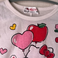 ハローキティちゃん　Tシャツ　90の画像
