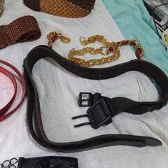 中古、普通又は短かめな女性用装飾ベルトやひも類の画像