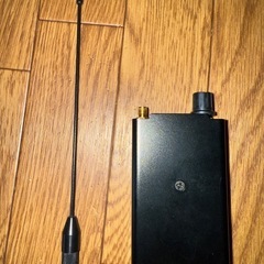 ボイスレコーダーと受信機の画像