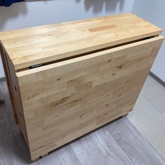 ダイニングテーブル