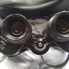 双眼鏡の画像