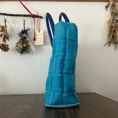 夏にピッタリ！水色のバッグ！の画像