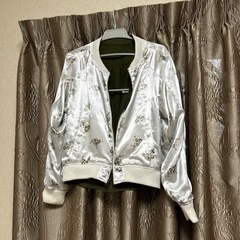 リバーシブルブルゾンの画像