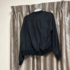 リバーシブルブルゾンレディースの画像