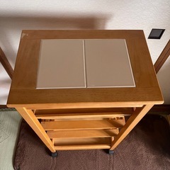 キャスター付きキャビネットの画像
