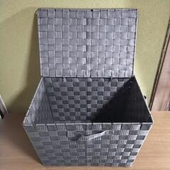 フタ付 カラーバスケット ブラウンの画像