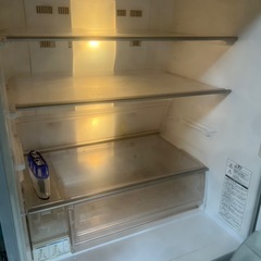 無料東芝ファミリー冷蔵庫の画像