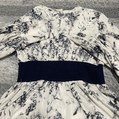 ホワイト＆ネイビーワンピースLの画像