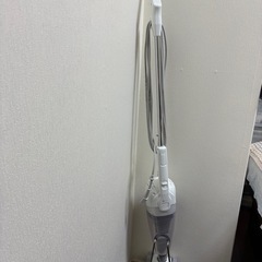 『お引渡し決定』ニトリ　自立式 2WAYスティッククリーナー(NTR16S ホワイト)  の画像