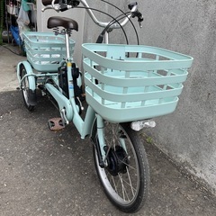 ブリヂストン 電動アシスト自転車 ラクットワゴン　三輪自転車 FW0B40 BRIDGESTONE の画像
