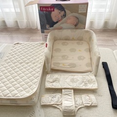 ①ファルスカ　ベッドインベッドFLEX②あかちゃん本舗ベビーバス...