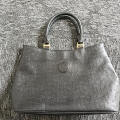 ハンドバッグ　37cm×22cm